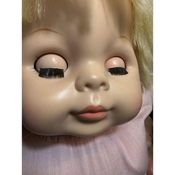 222” Vintage Vogue BABY DEAR ONE Blonde/Blue Eyes Doll Redesigned Face 1965 - Picture 14 of 15